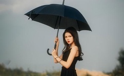 她和她的她谢老师打扑克是哪一集